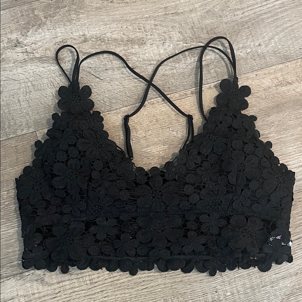 Pink Lily Black Floral Lace Bralette